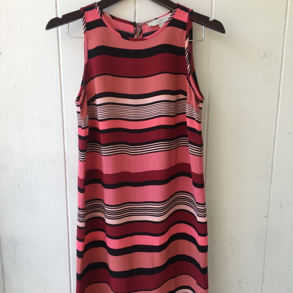 Loft Sleeveless Dress Size Medium Petite